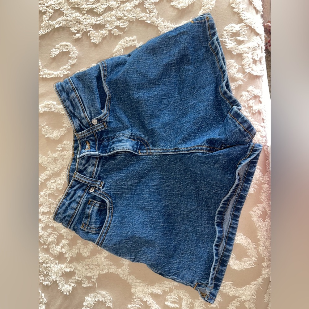 Jean shorts, size 00
